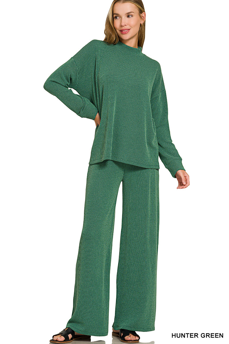 Zenana mock neck tee and pants set in Hunter Green