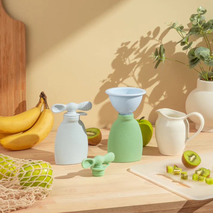 silicone baby pouches with funnel